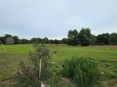 2510 NE 165th Street Citra FL 32113