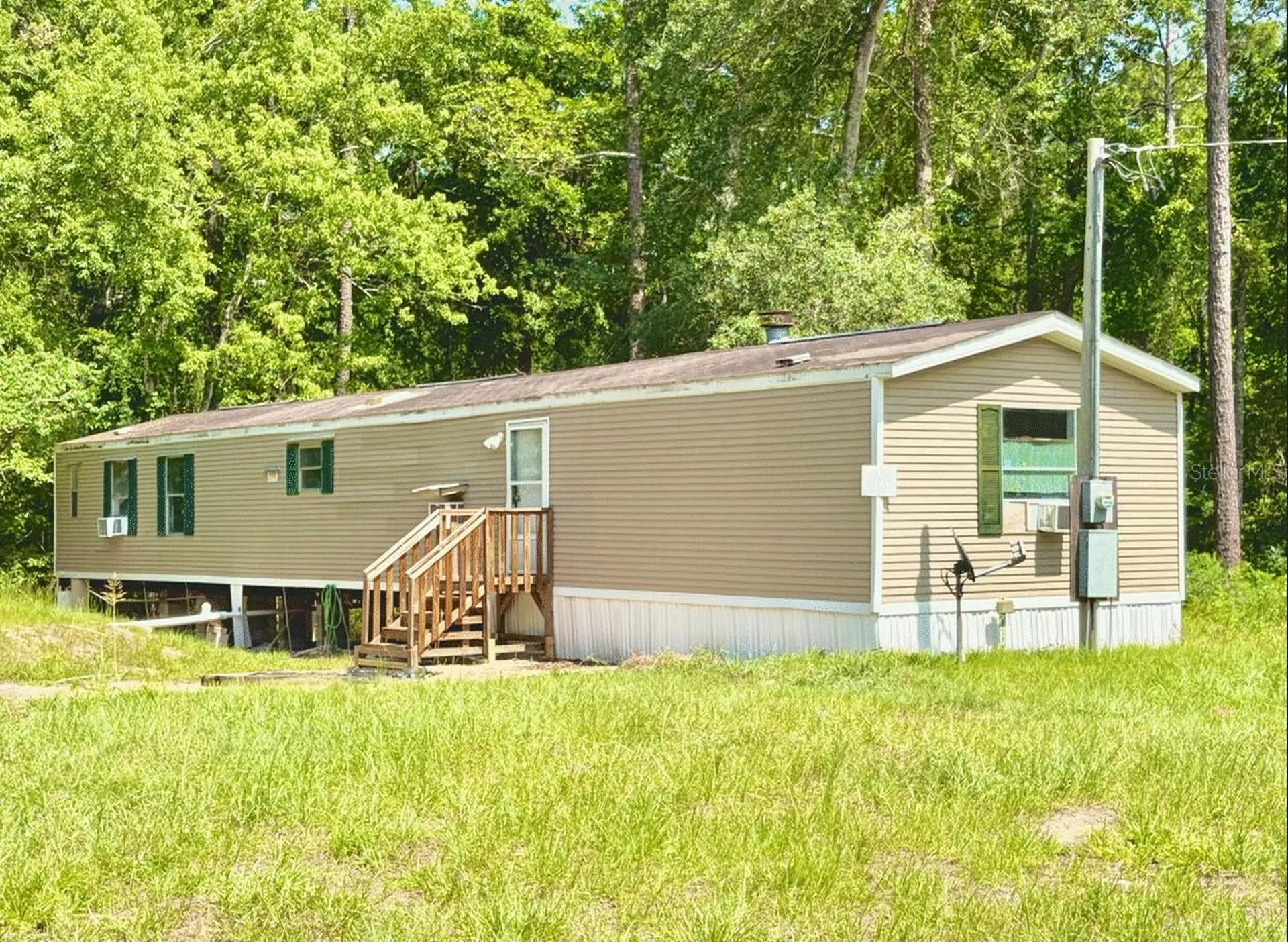 112 Pridgeon Street Interlachen FL 32148