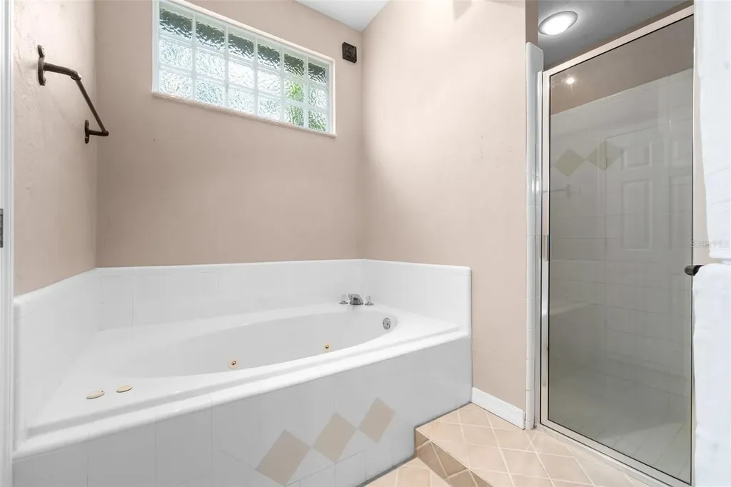 1307 NW 90th Terrace Gainesville FL 32606