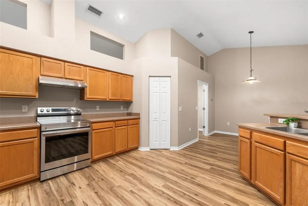 1307 NW 90th Terrace Gainesville FL 32606