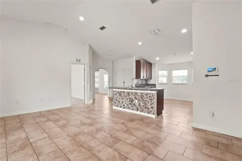 650 Hidden Lakes Court Haines City FL 33844