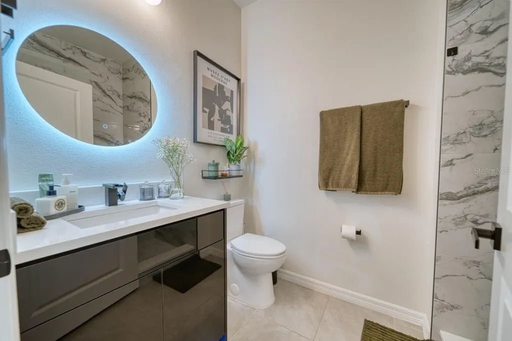 880 Alvanley Court Davenport FL 33896