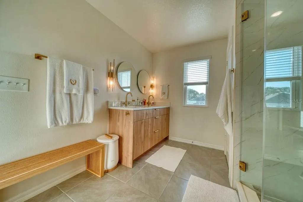 880 Alvanley Court Davenport FL 33896