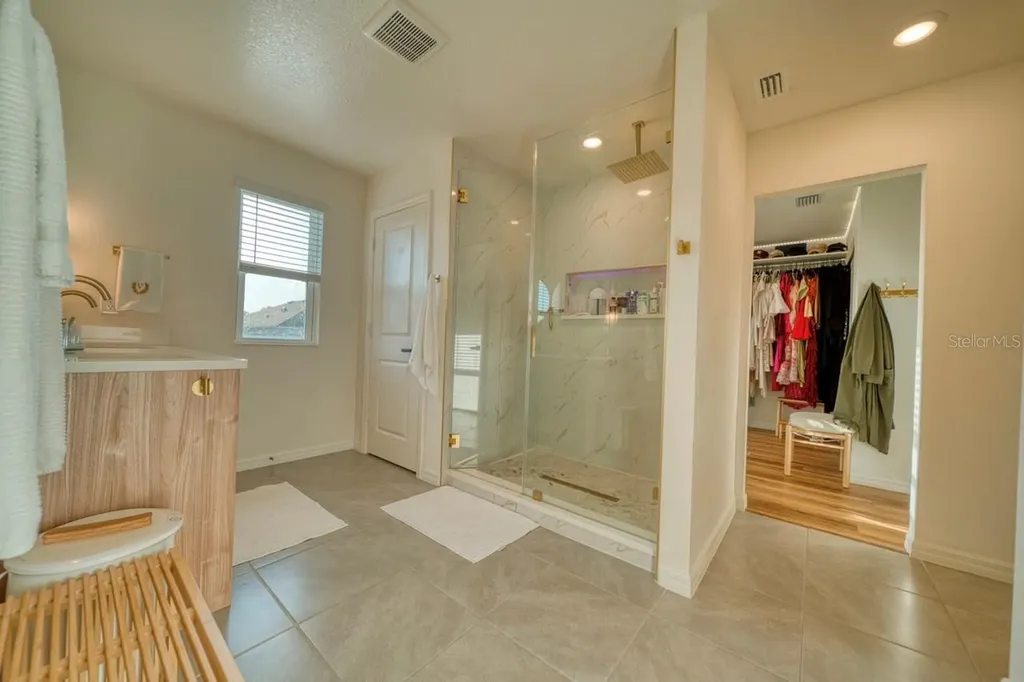 880 Alvanley Court Davenport FL 33896