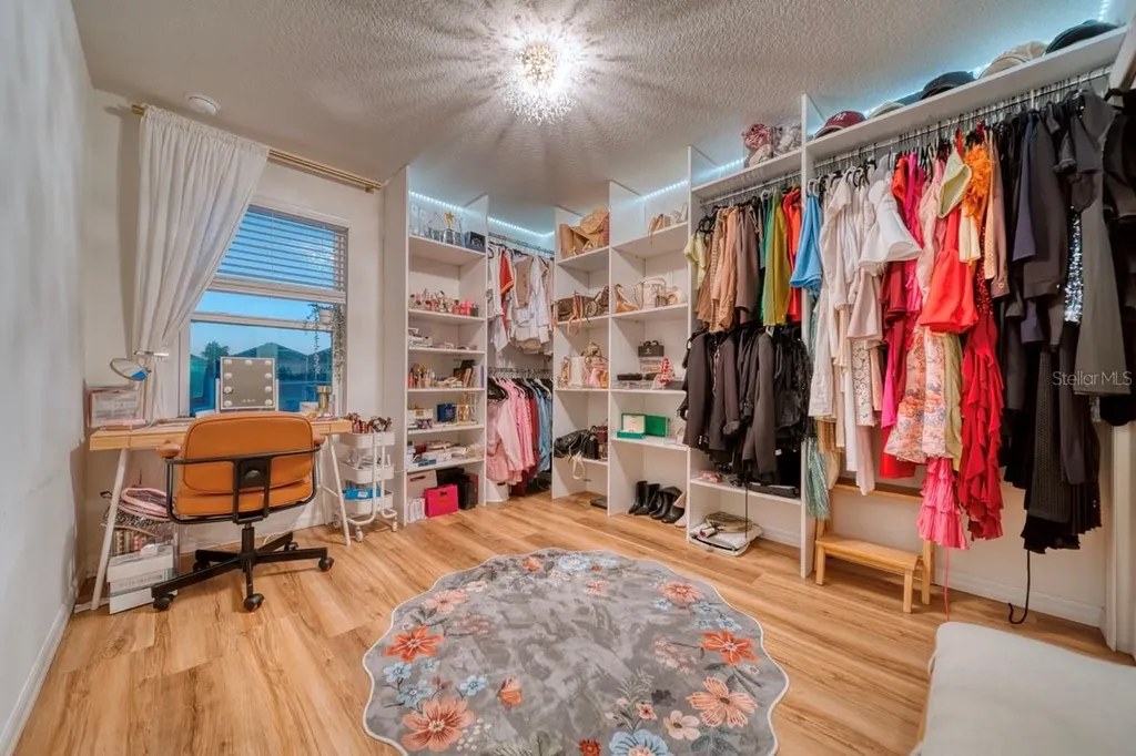 880 Alvanley Court Davenport FL 33896