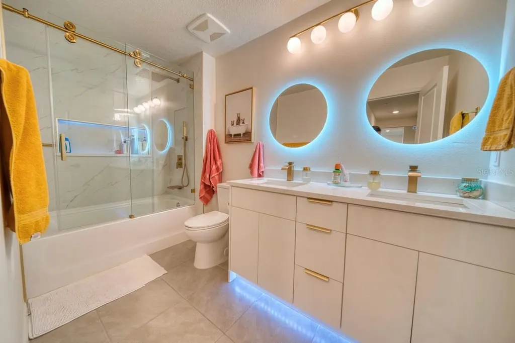 880 Alvanley Court Davenport FL 33896