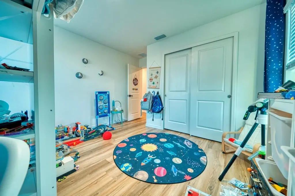 880 Alvanley Court Davenport FL 33896