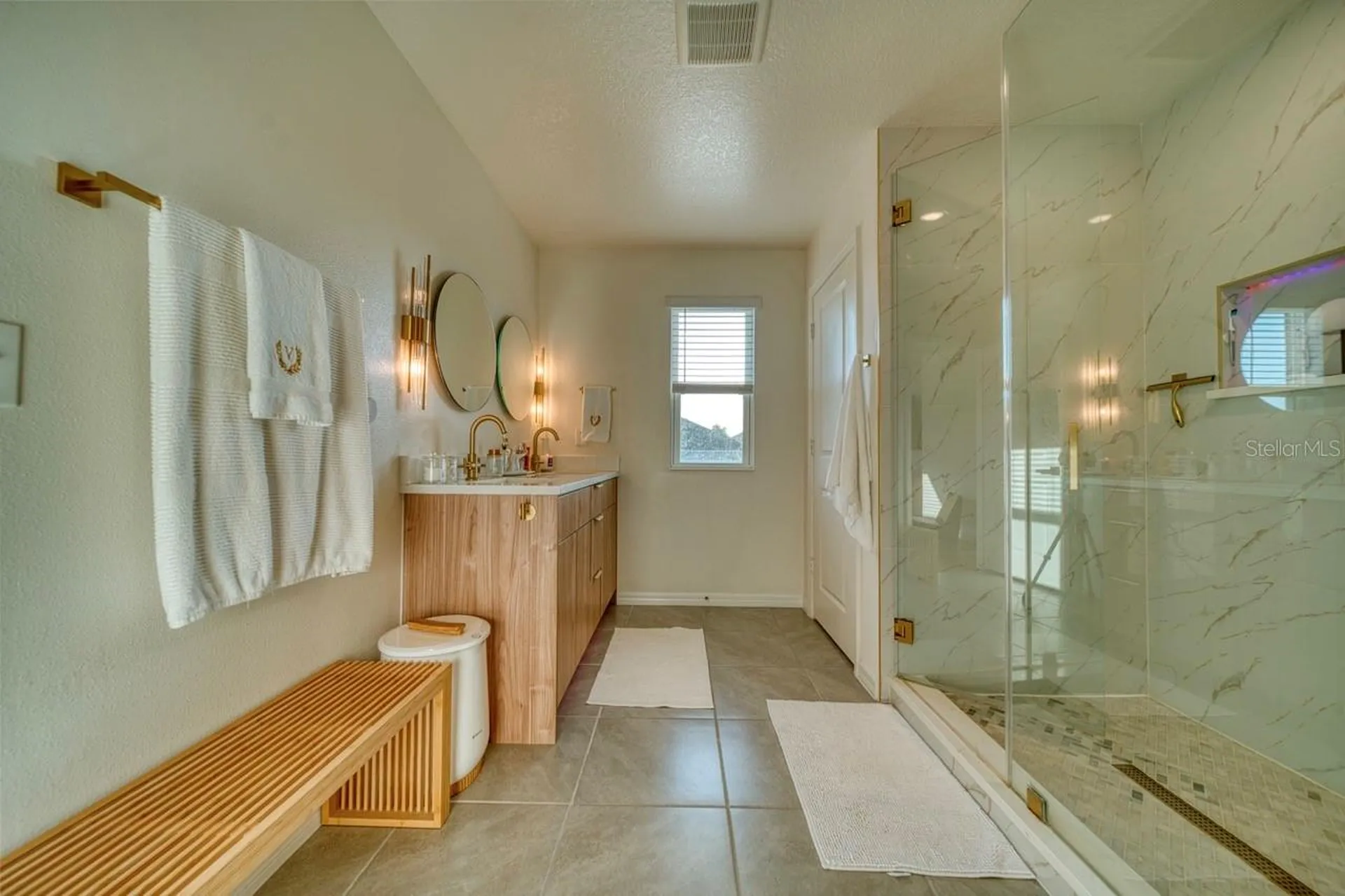 880 Alvanley Court Davenport FL 33896