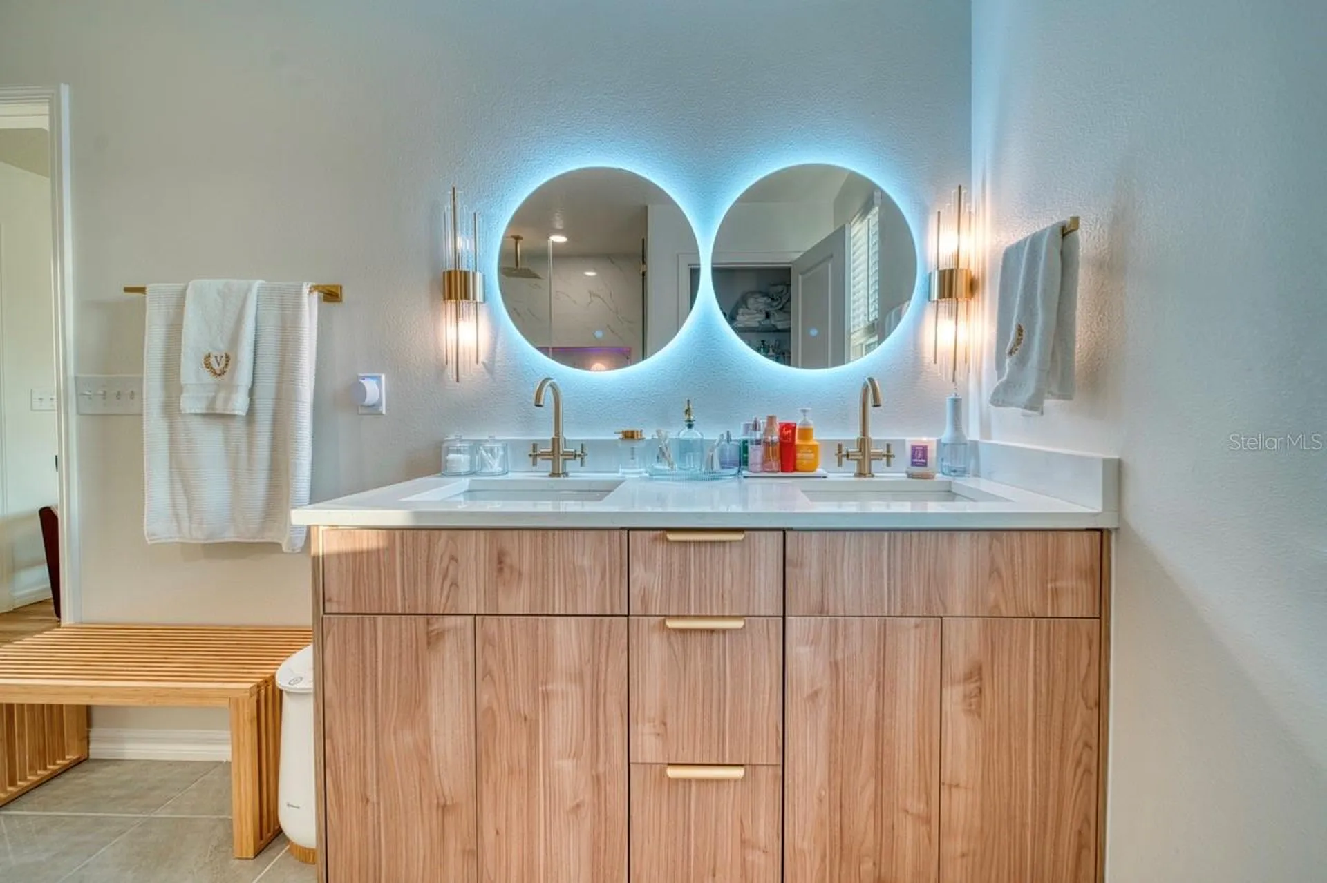 880 Alvanley Court Davenport FL 33896