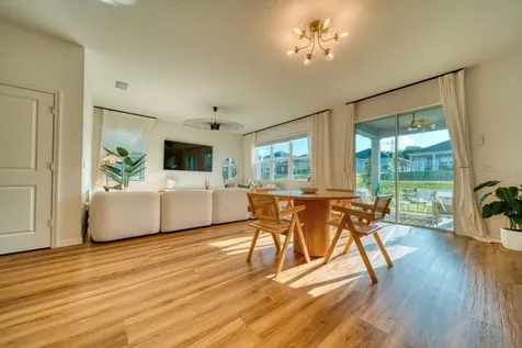 880 Alvanley Court Davenport FL 33896
