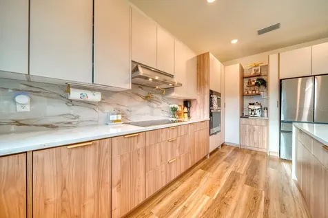 880 Alvanley Court Davenport FL 33896
