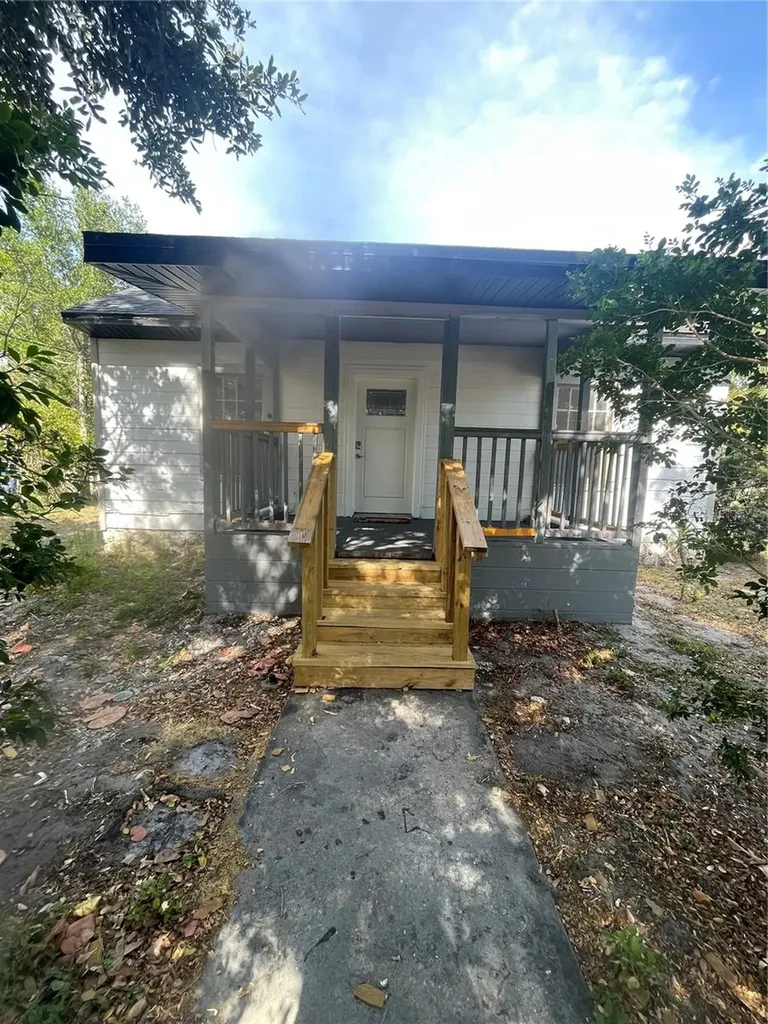 1339 13th Street W Bradenton FL 34205