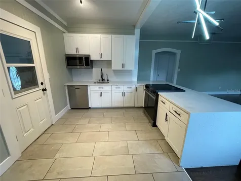 1339 13th Street W Bradenton FL 34205