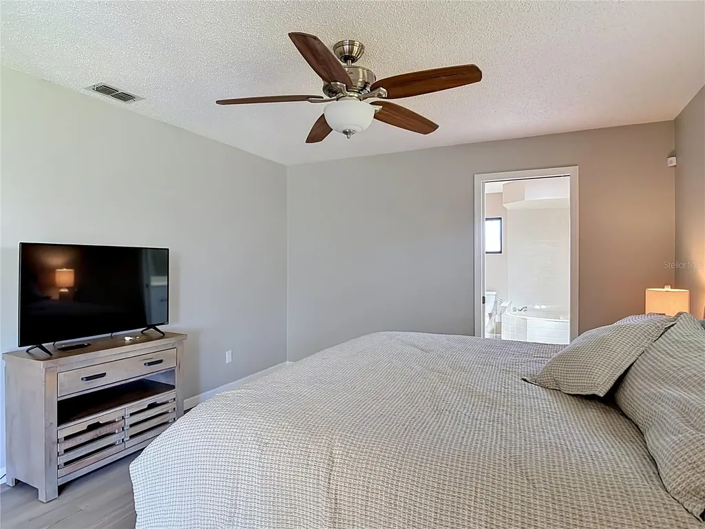 1405 Ruthbern Road Daytona Beach FL 32114