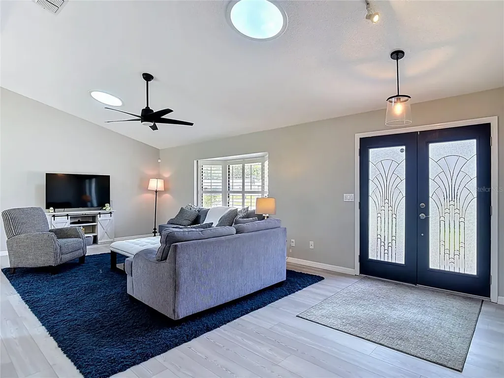 1405 Ruthbern Road Daytona Beach FL 32114