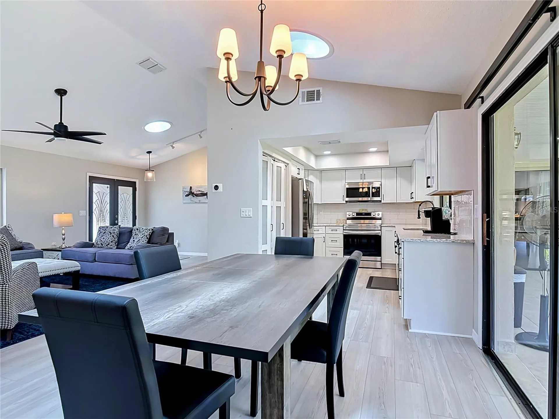1405 Ruthbern Road Daytona Beach FL 32114
