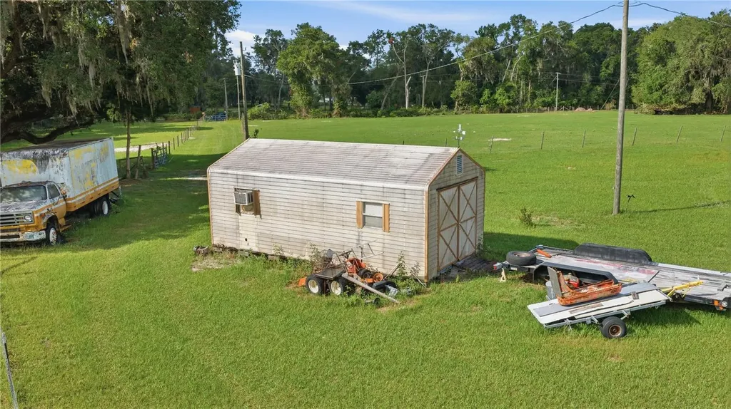 6681 Cr 665 Bushnell FL 33513