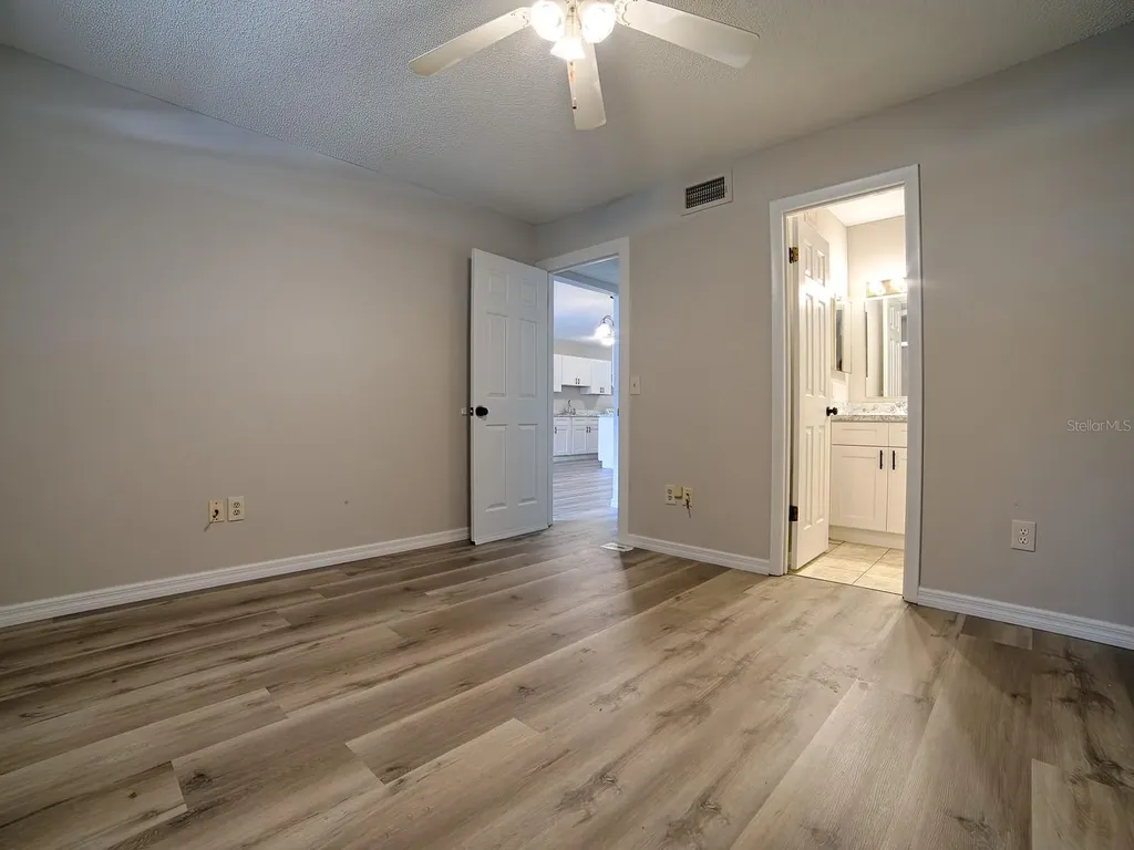 488 W Rosewood Lane Tavares FL 32778