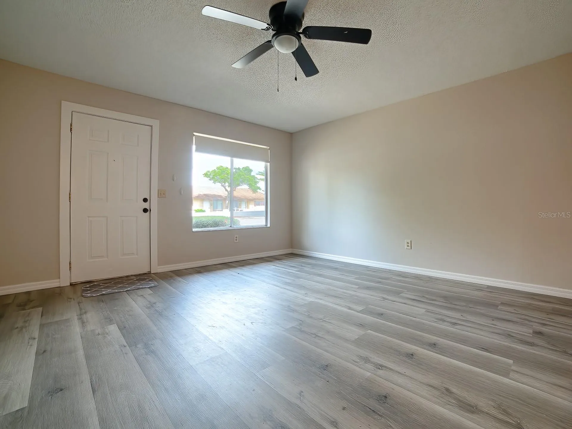 488 W Rosewood Lane Tavares FL 32778