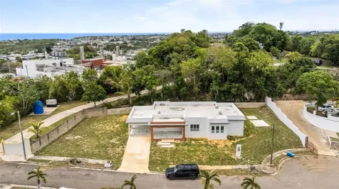 Solar 2 Villa Alemeria Marcel Aguadilla PR 00604