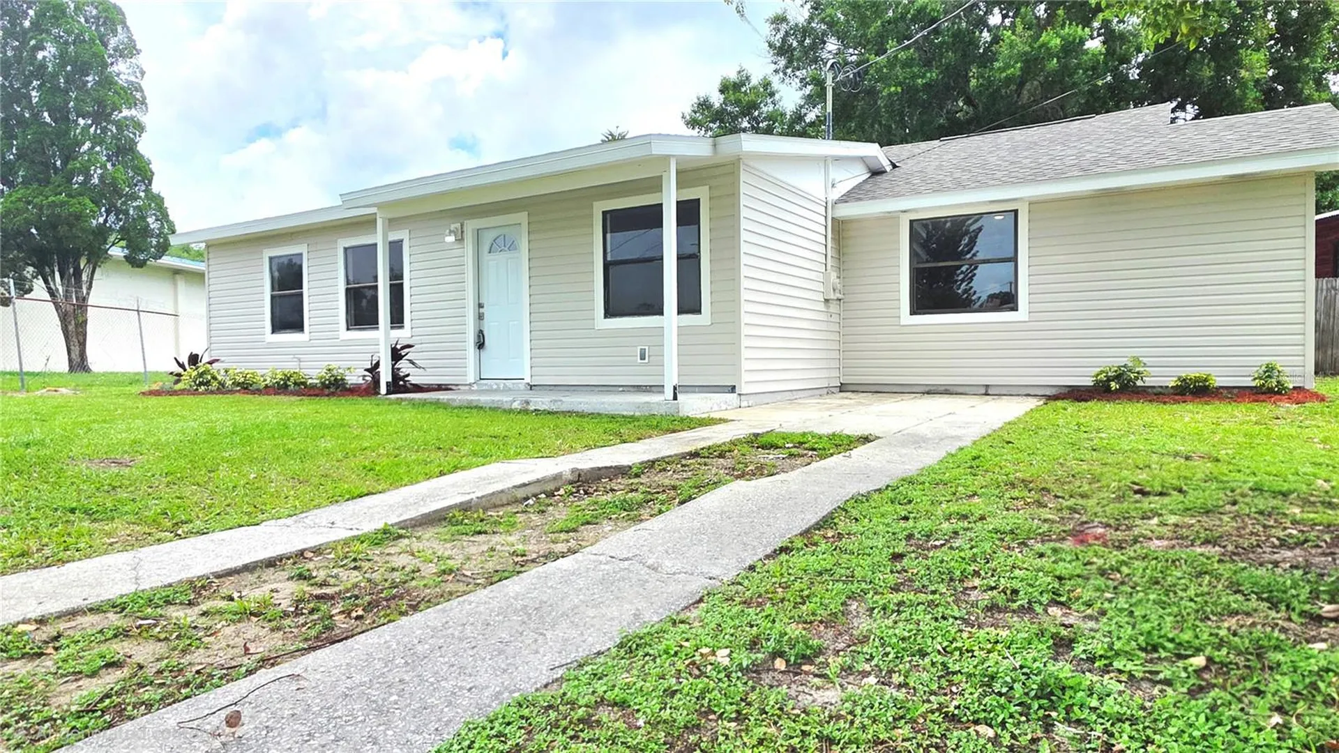 801 NW 5th Street Mulberry FL 33860