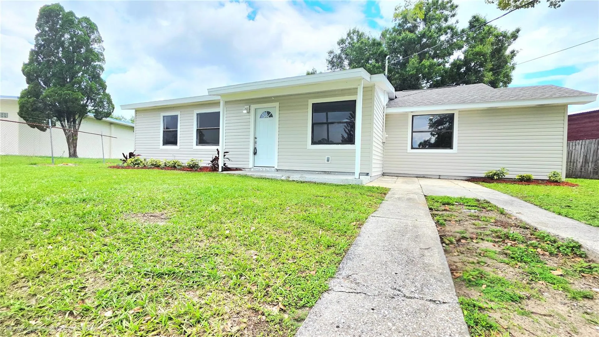 801 NW 5th Street Mulberry FL 33860