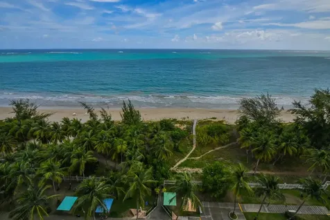 4745 Isla Verde Avenue Carolina PR 00979