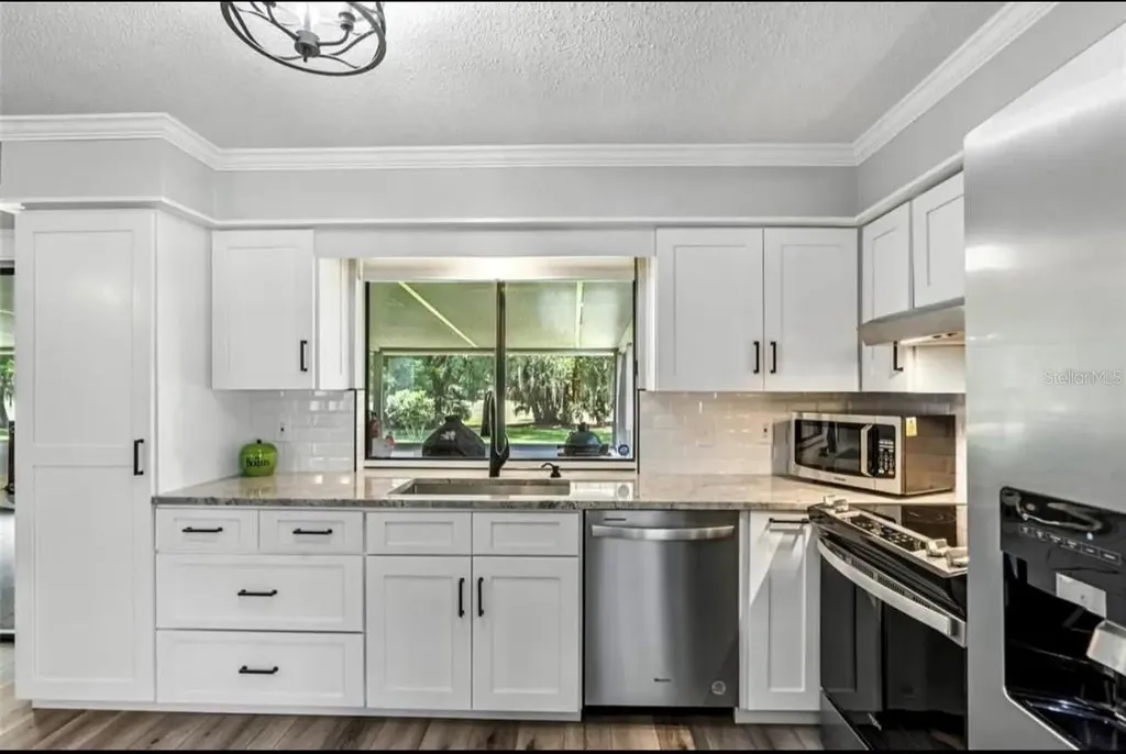 16 Courtney Place Palm Coast FL 32137
