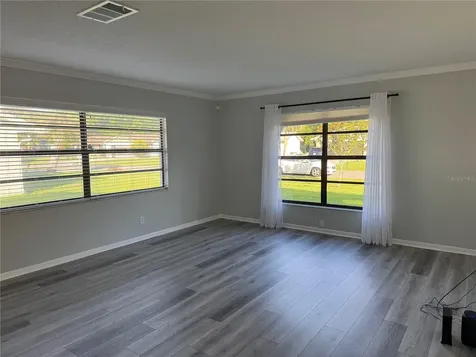 16 Courtney Place Palm Coast FL 32137
