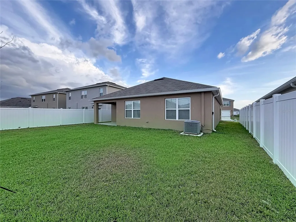 3344 Mystic Pond Loop Lakeland FL 33811