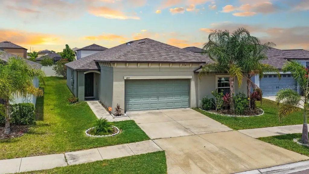 6823 King Creek Drive Sun City Center FL 33573