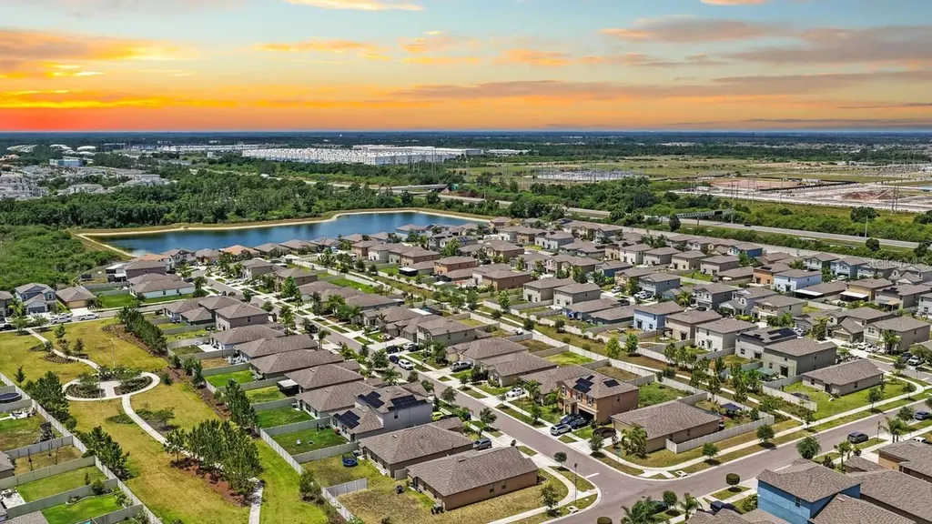 6823 King Creek Drive Sun City Center FL 33573