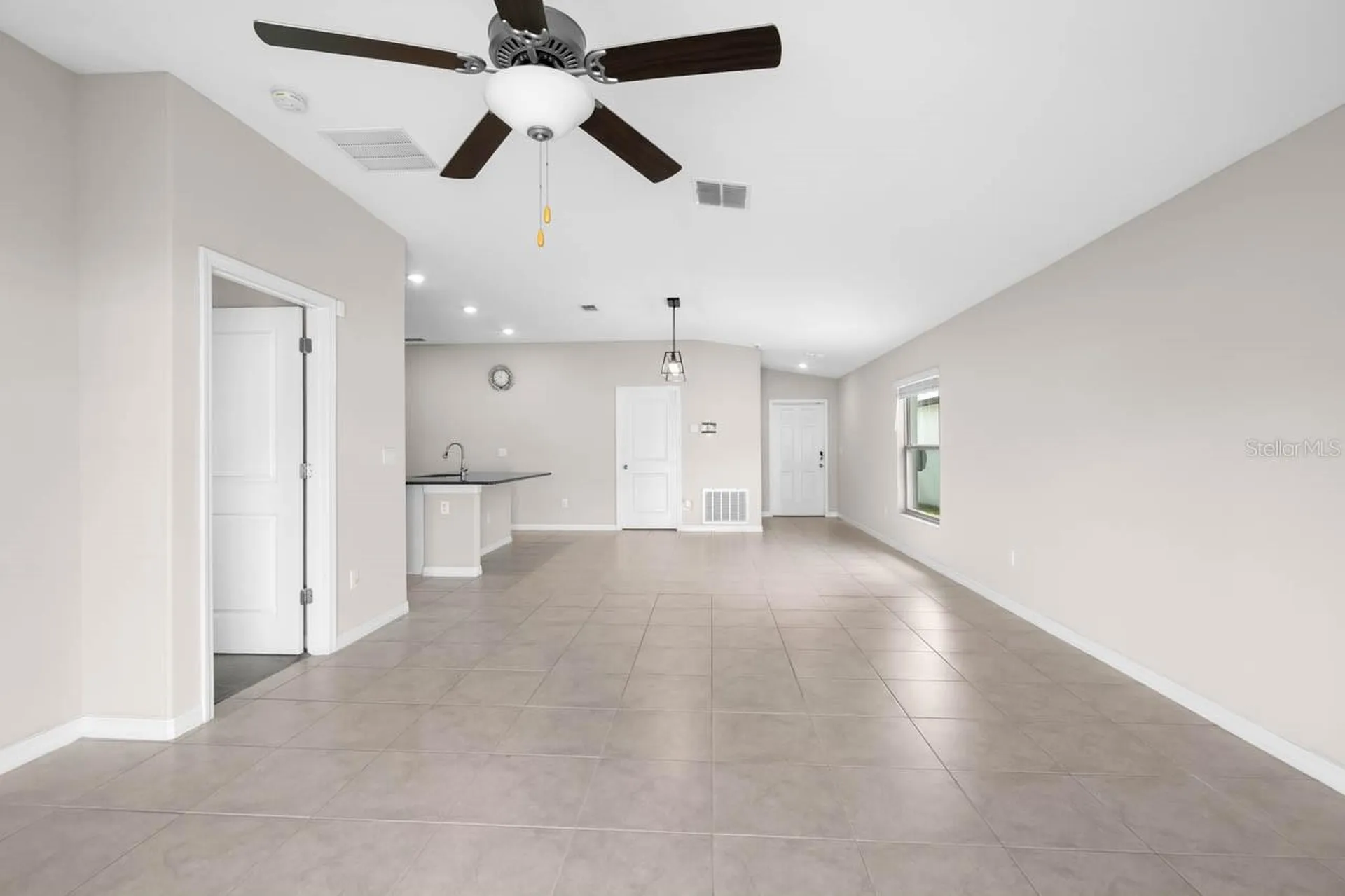 6823 King Creek Drive Sun City Center FL 33573
