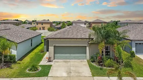 6823 King Creek Drive Sun City Center FL 33573