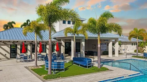 6823 King Creek Drive Sun City Center FL 33573