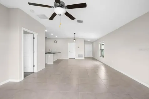 6823 King Creek Drive Sun City Center FL 33573