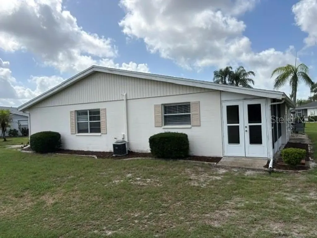 301 Andover Place S Sun City Center FL 33573