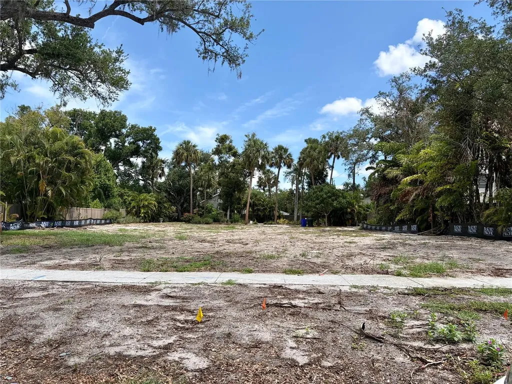 240 President Lot 17 Street Dunedin FL 34698
