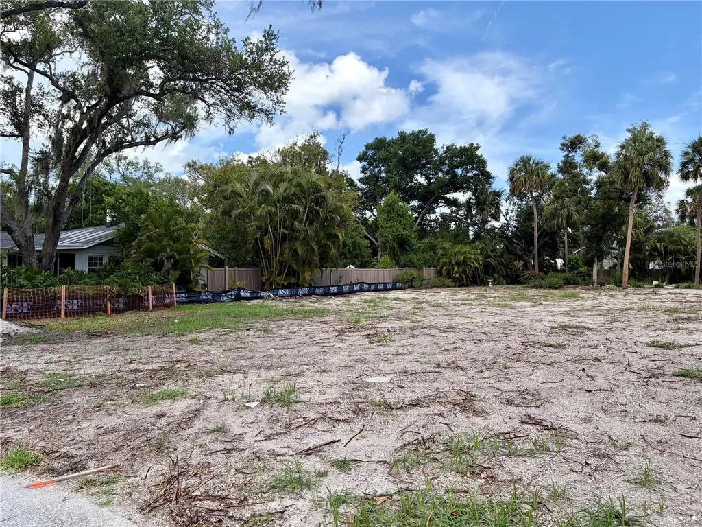 240 President Lot 17 Street Dunedin FL 34698