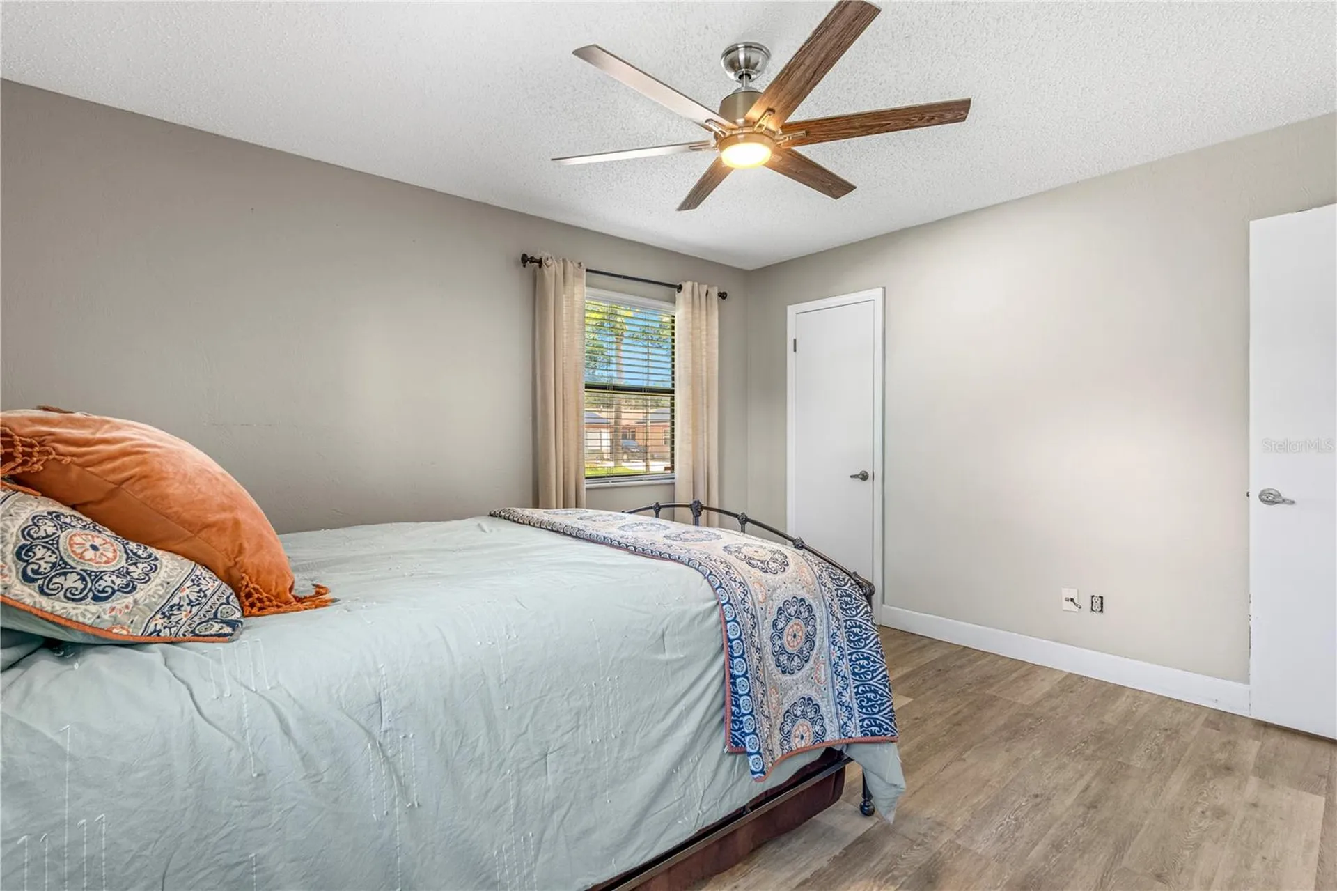 2916 Foxcroft Lane South Daytona FL 32119