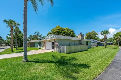 2916 Foxcroft Lane South Daytona FL 32119