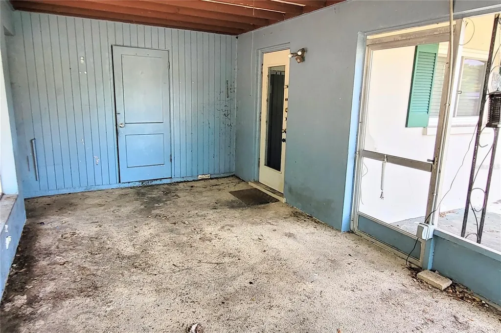 2928 Betty Drive Sarasota FL 34232