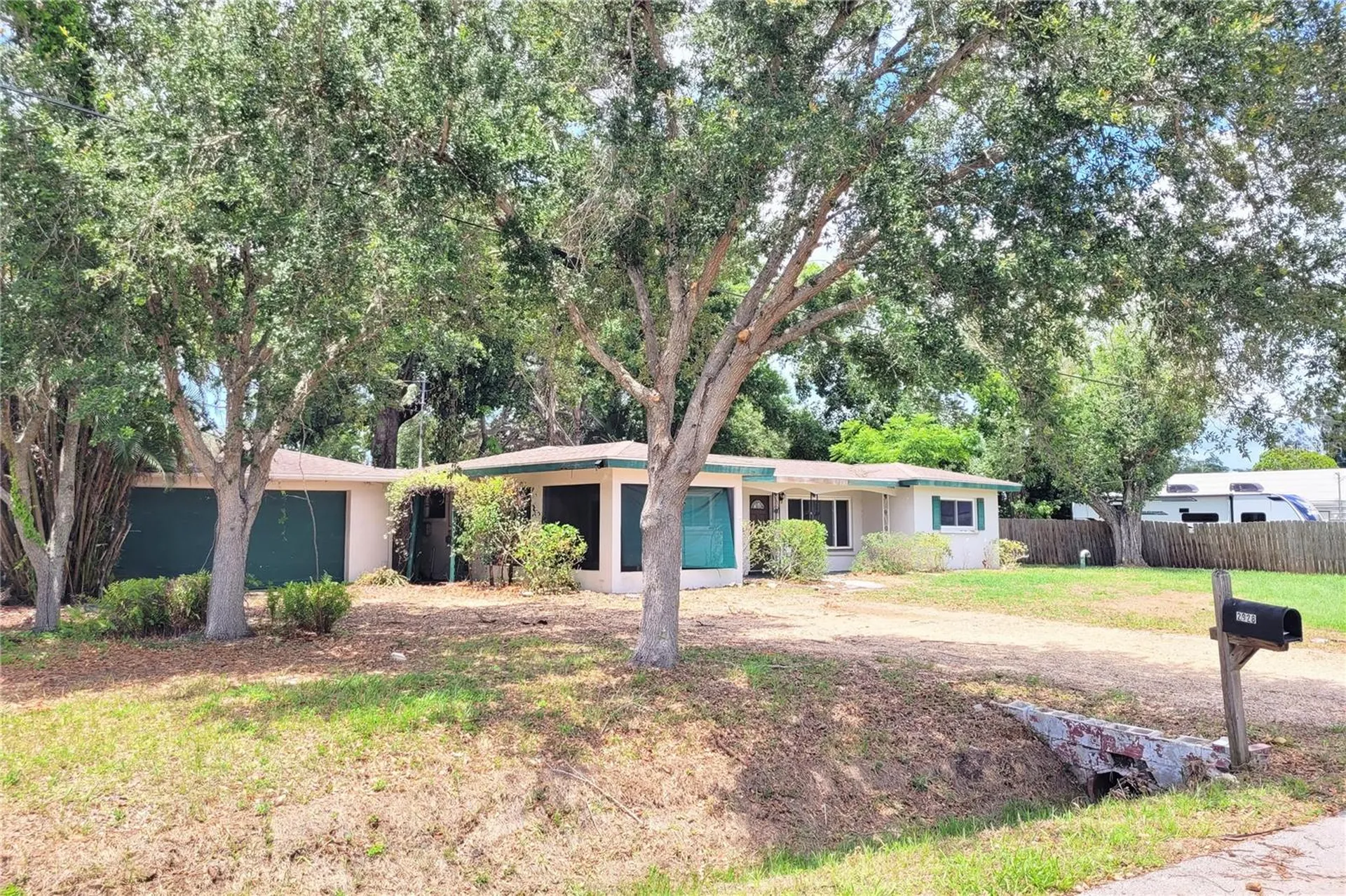 2928 Betty Drive Sarasota FL 34232