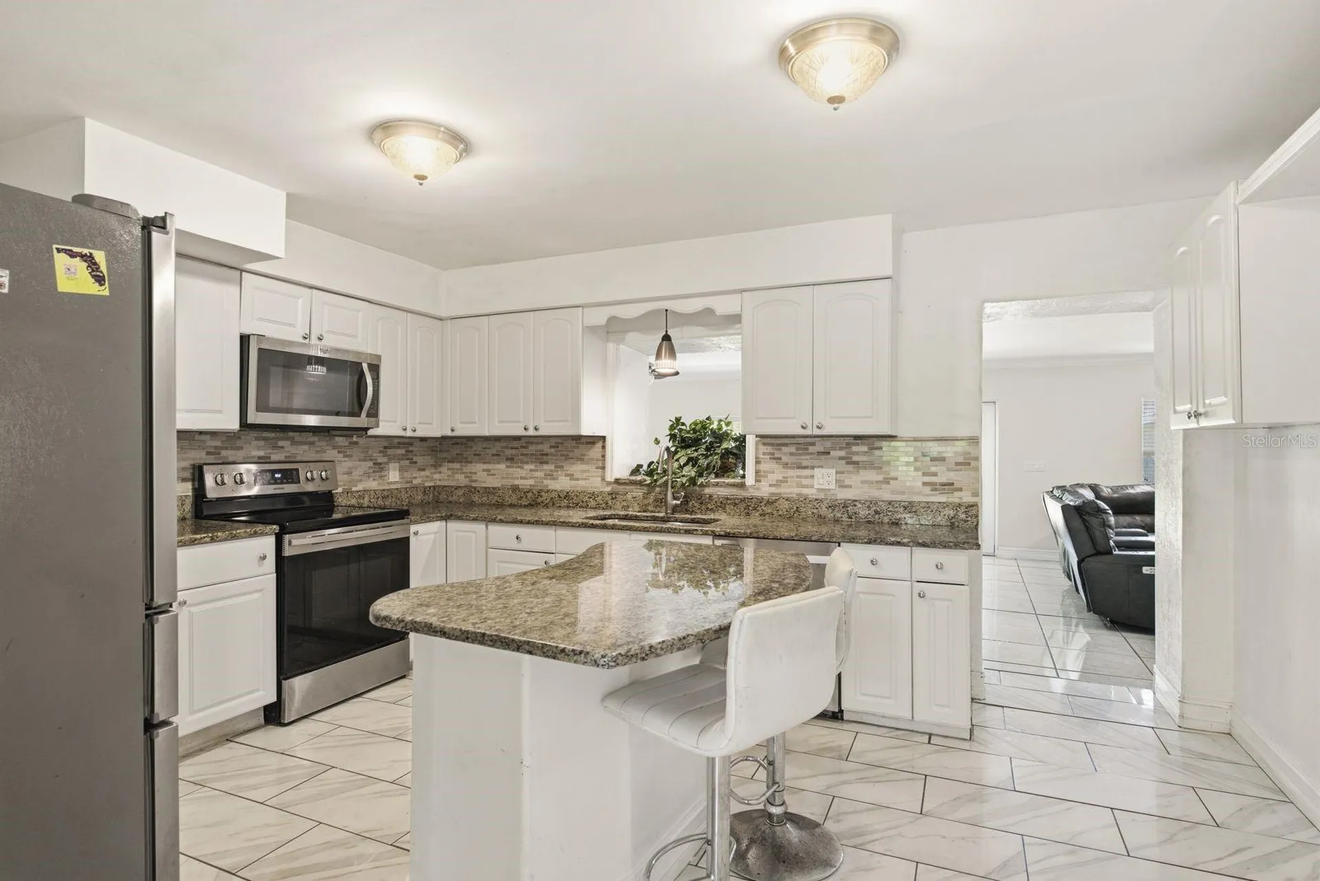 850 36th Avenue S St Petersburg FL 33705