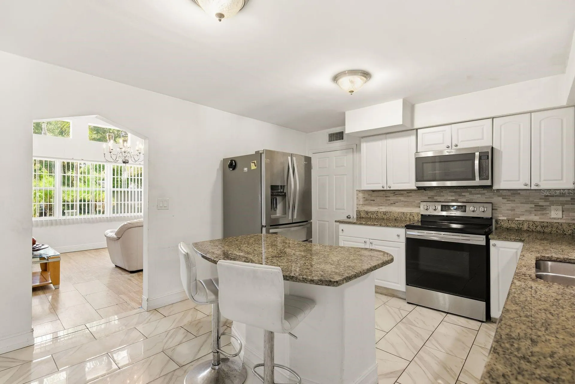 850 36th Avenue S St Petersburg FL 33705