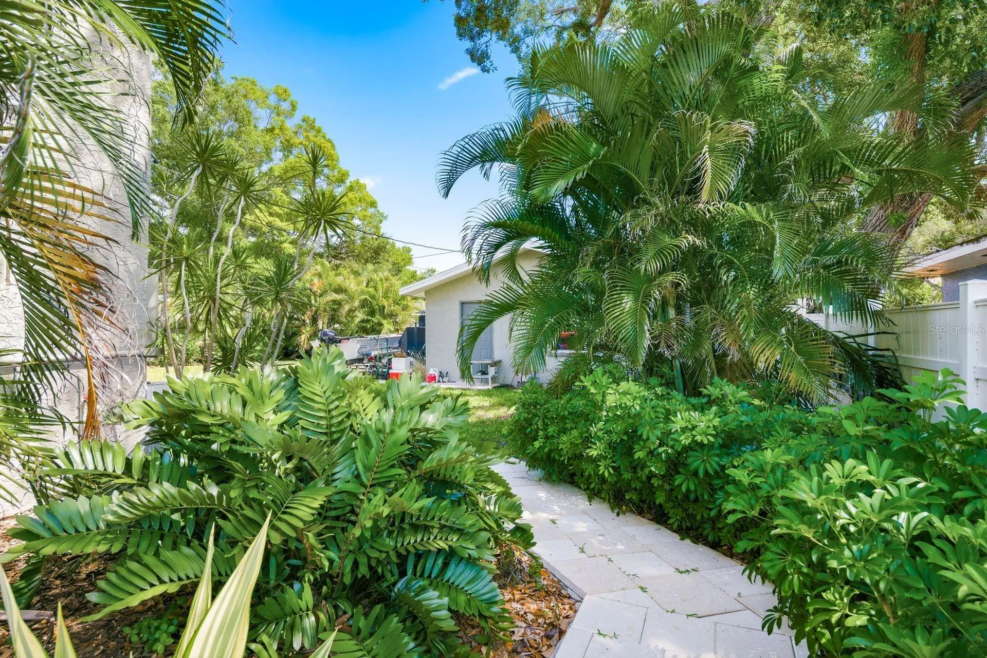 850 36th Avenue S St Petersburg FL 33705