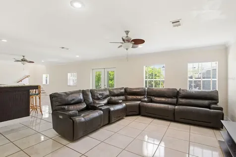 850 36th Avenue S St Petersburg FL 33705
