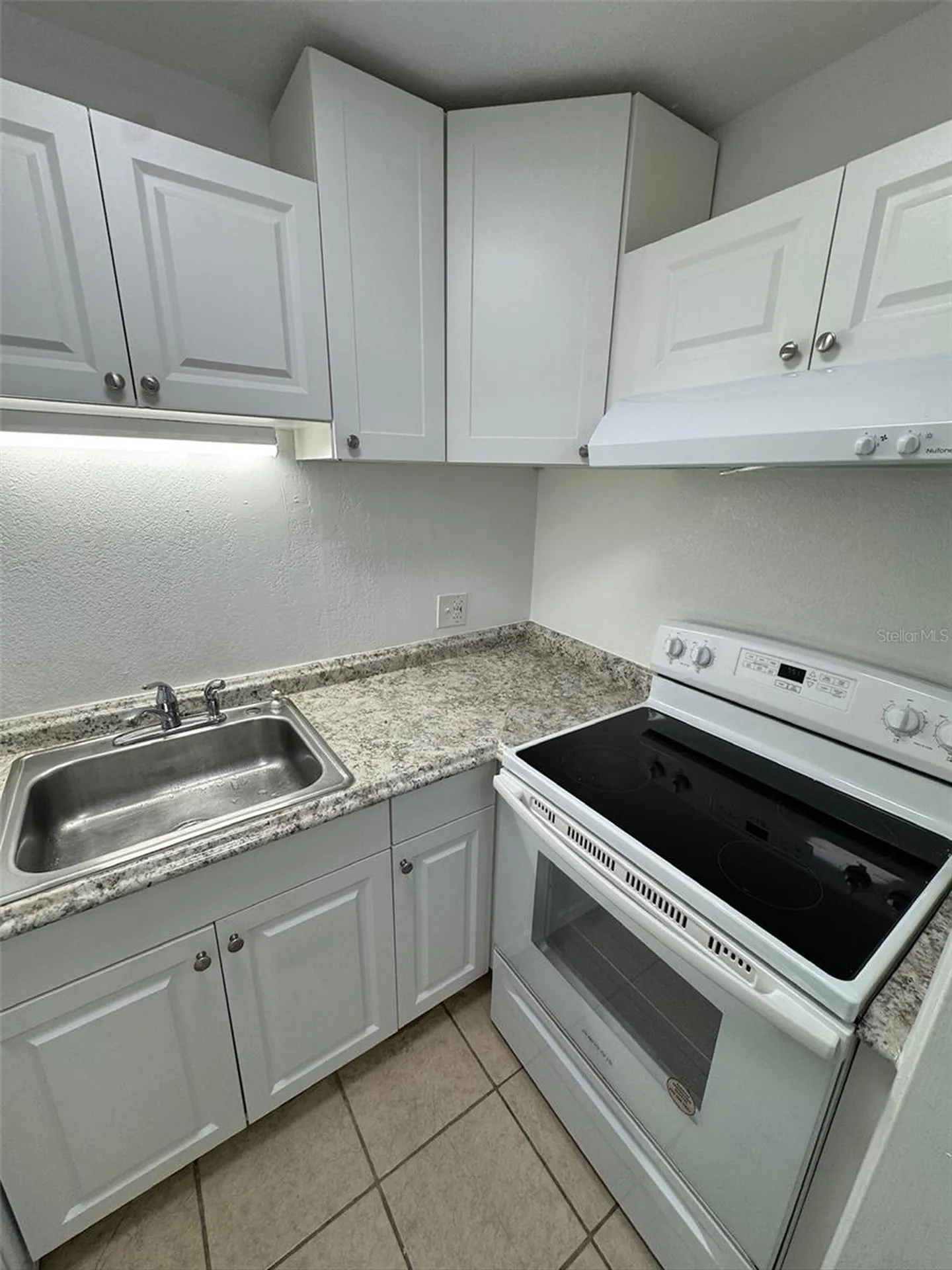 1727-1727 NE 2nd Street Ocala FL 34470
