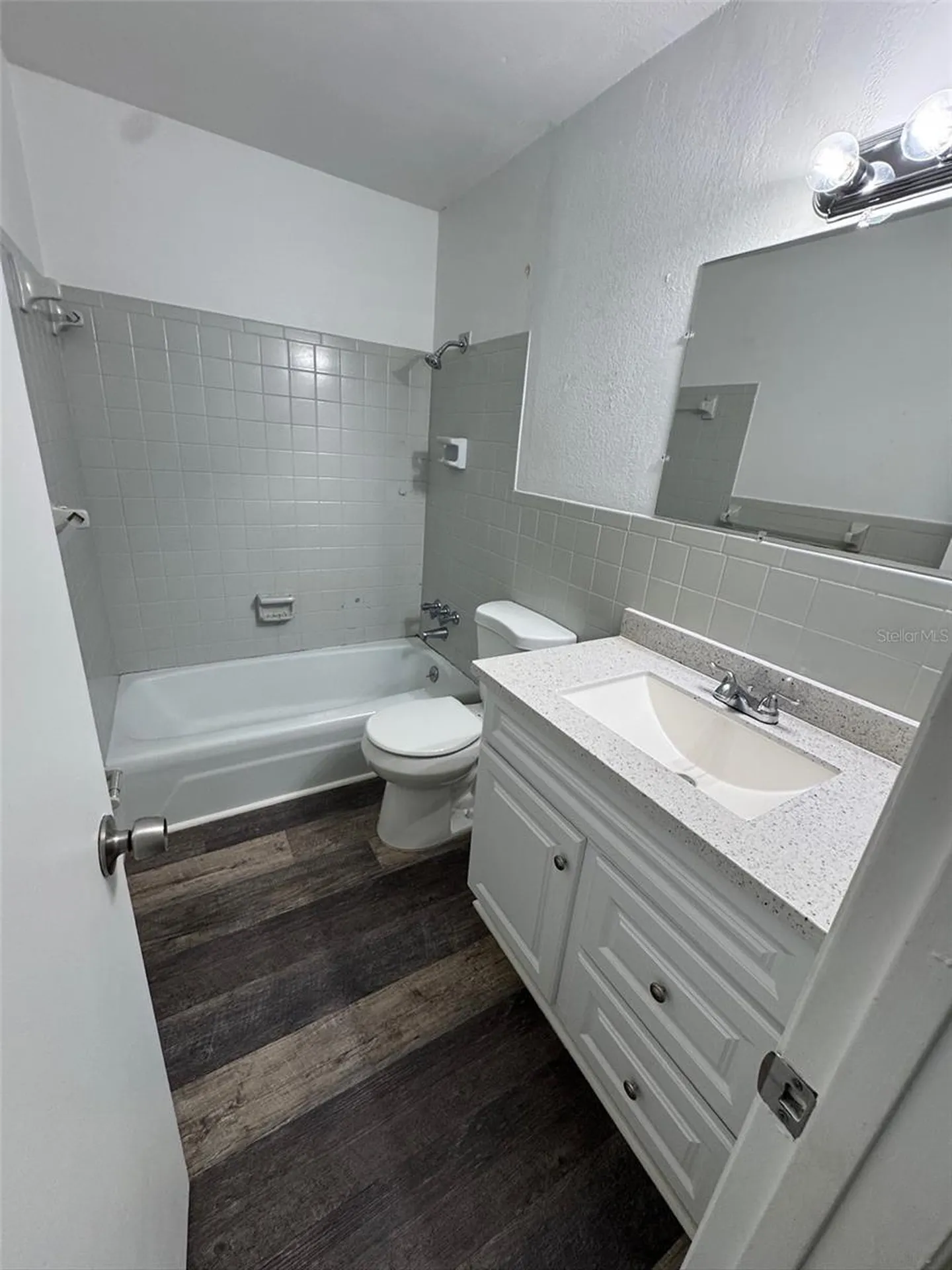 1727-1727 NE 2nd Street Ocala FL 34470