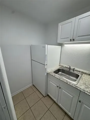 1727-1727 NE 2nd Street Ocala FL 34470